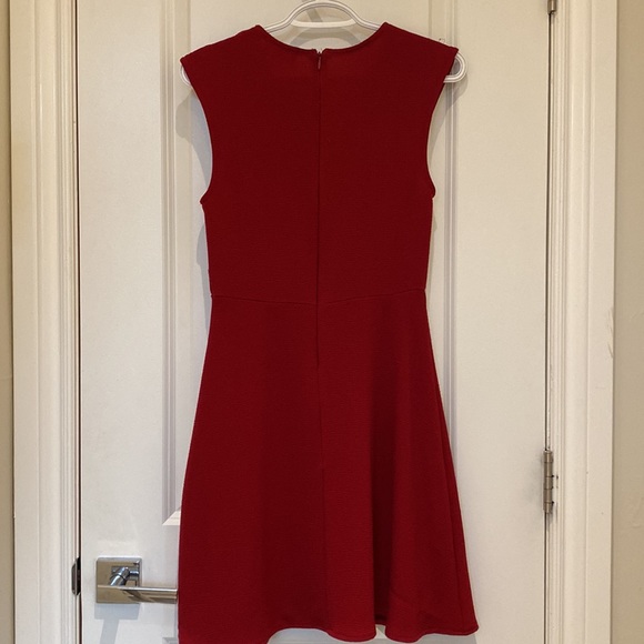 Everly Midi Dress - Picture 6 of 7